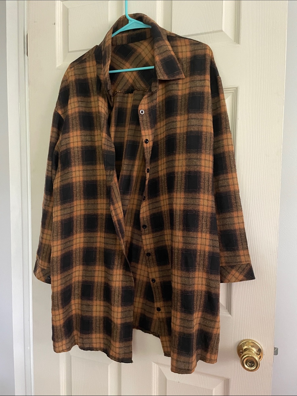 Oversized Plaid Button-Up Shirt Black & Brown Plaid
